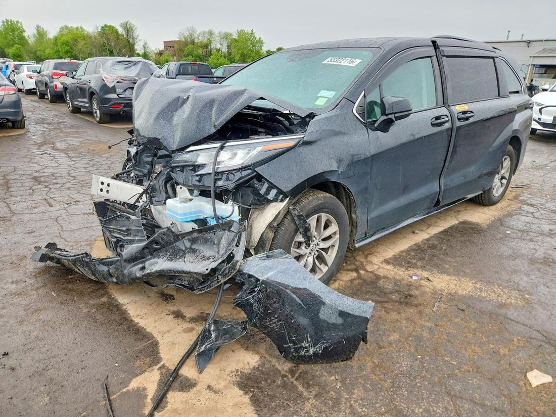 2022 TOYOTA SIENNA