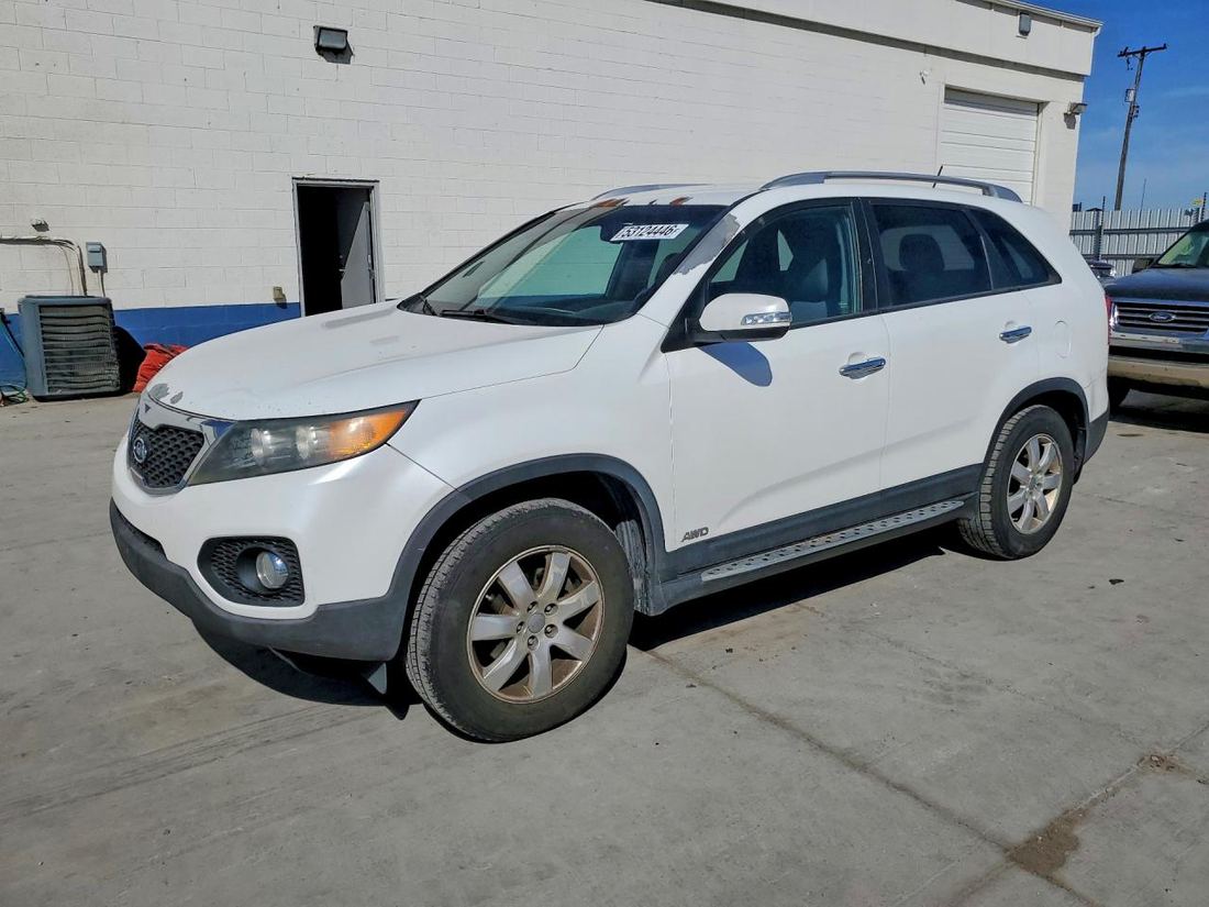 2013 KIA SORENTO