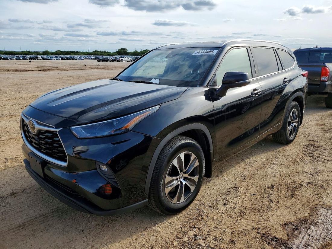 2022 TOYOTA HIGHLANDER
