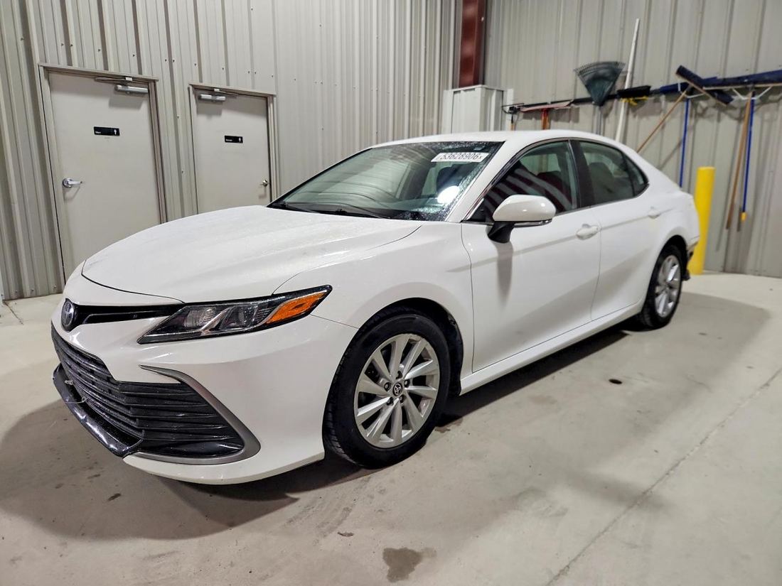 2023 TOYOTA CAMRY