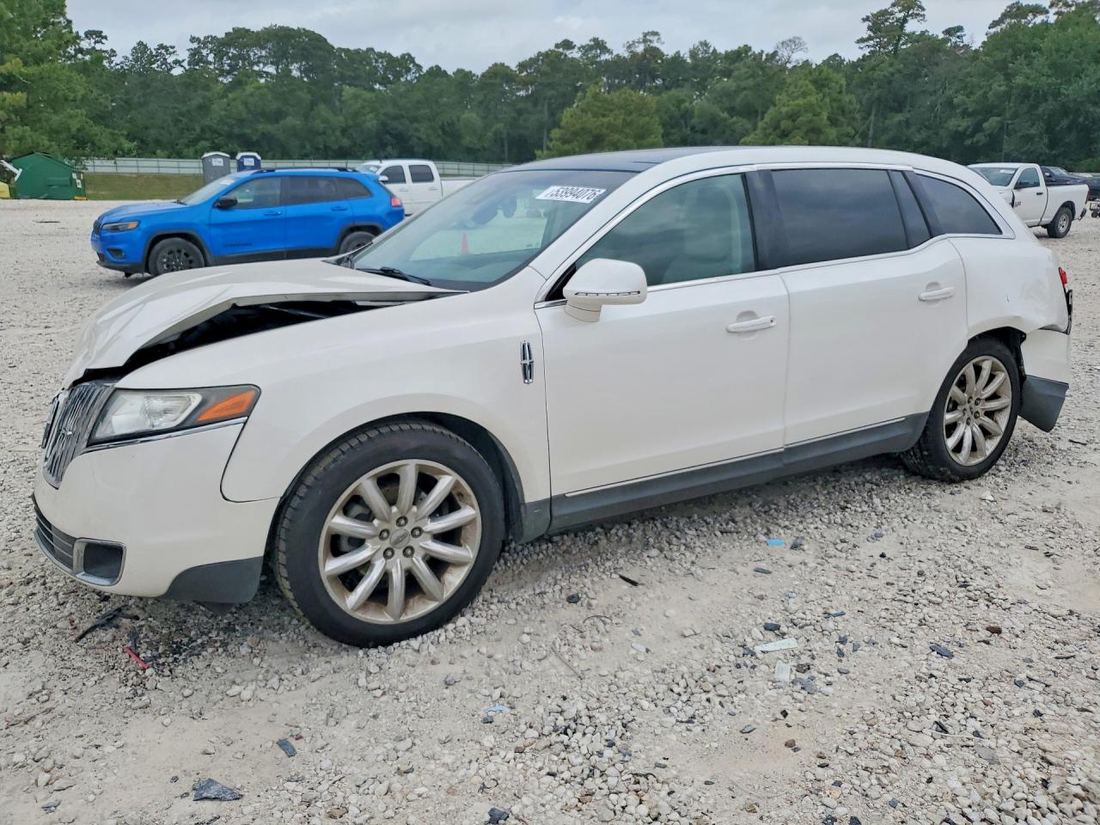 2010 LINCOLN MKT