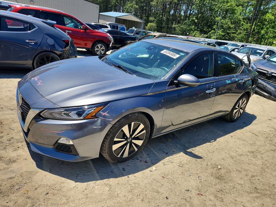 2022 NISSAN ALTIMA