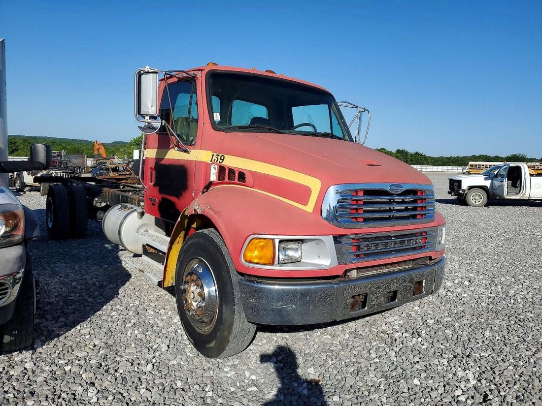 2006 STERLING TRUCK ACTERRA