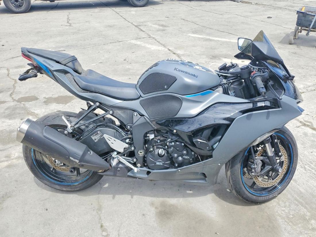 2025 KAWASAKI ZX636