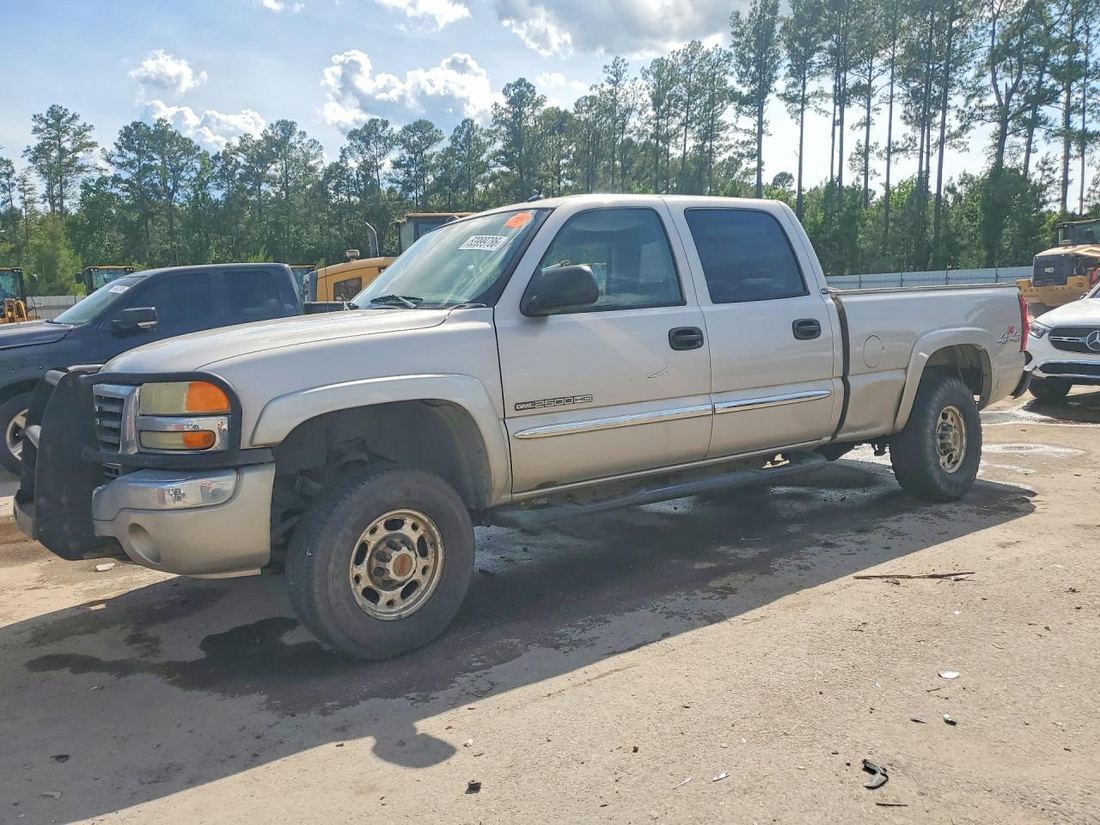 2005 GMC SIERRA