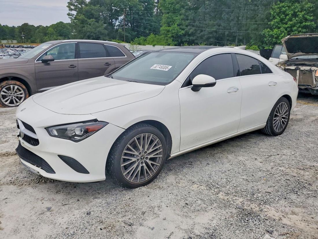 2022 MERCEDES-BENZ CLA