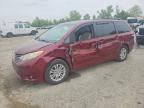2013 TOYOTA SIENNA