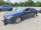 2016 LEXUS ES
