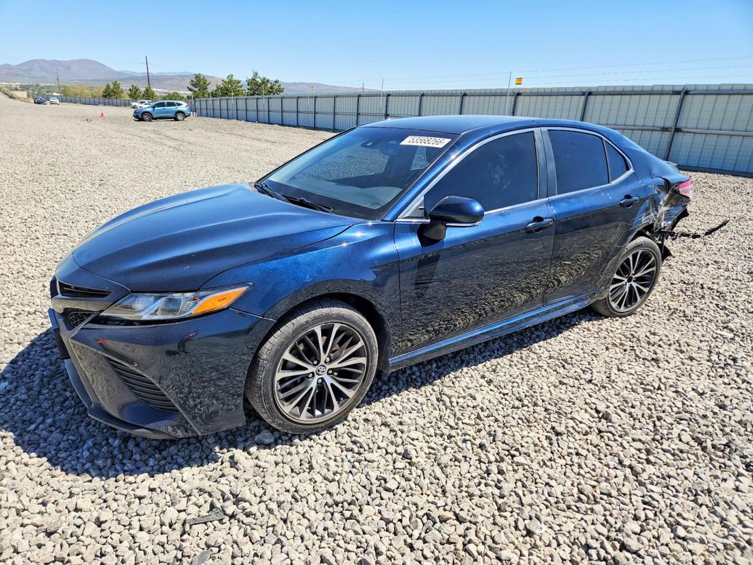2018 TOYOTA CAMRY