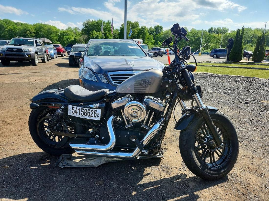 2016 HARLEY-DAVIDSON XL1200