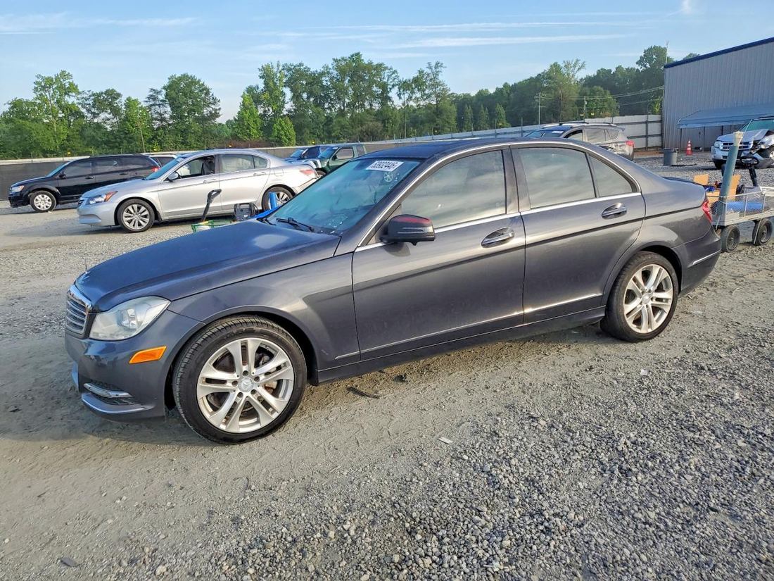 2014 MERCEDES-BENZ C