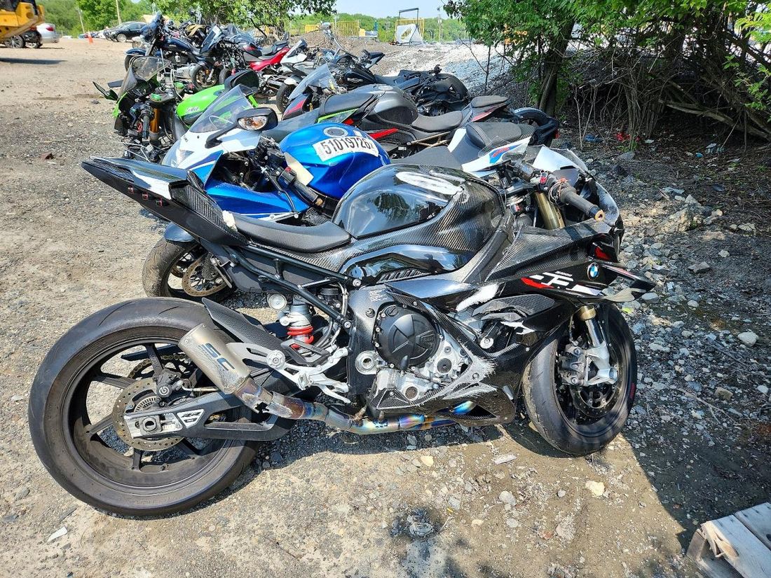 2024 BMW S 1000