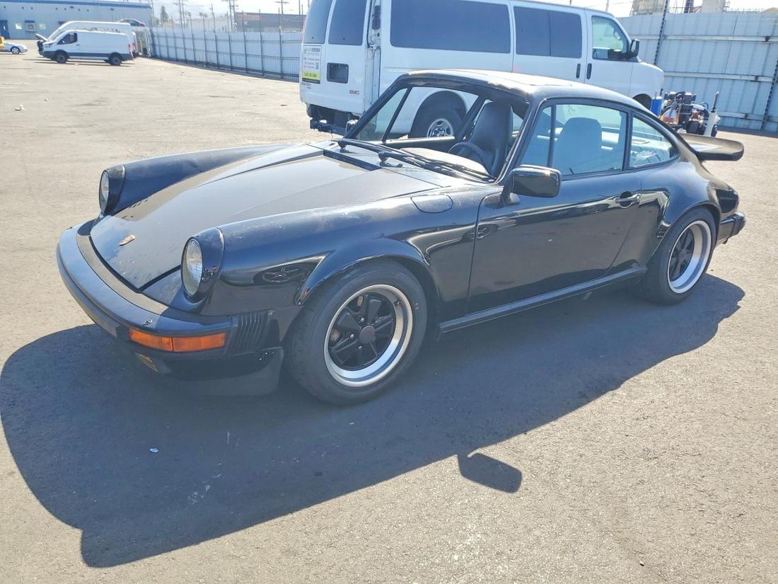 1986 PORSCHE 911