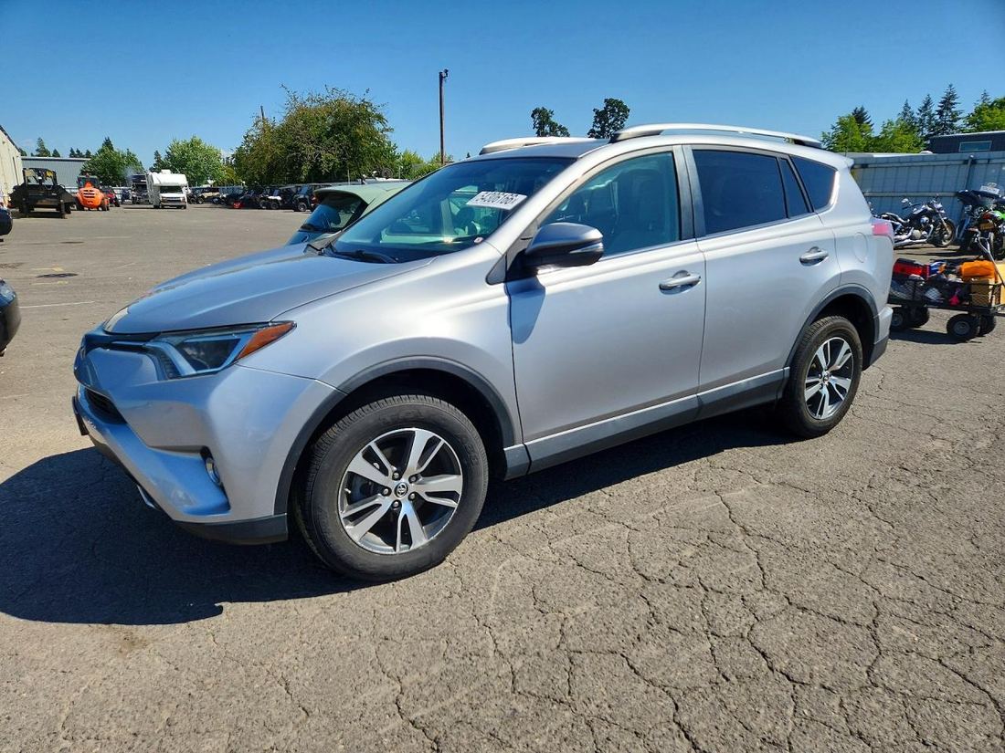 2016 TOYOTA RAV4
