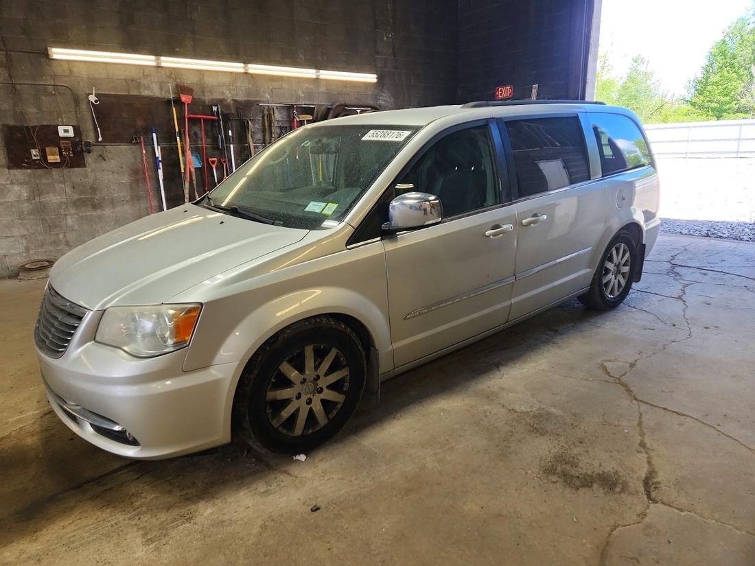 2011 CHRYSLER TOWN & COUNTRY