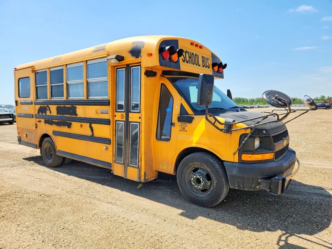 2011 THOMAS MINOTOUR G4500