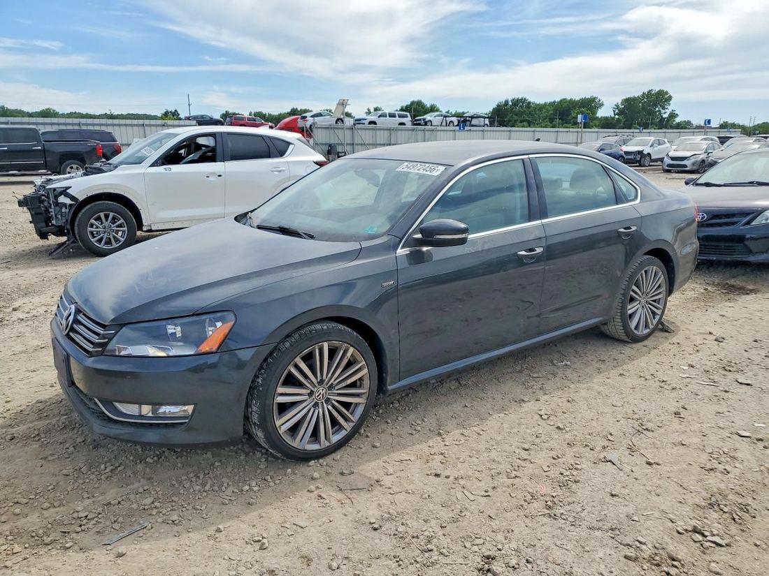 2015 VOLKSWAGEN PASSAT