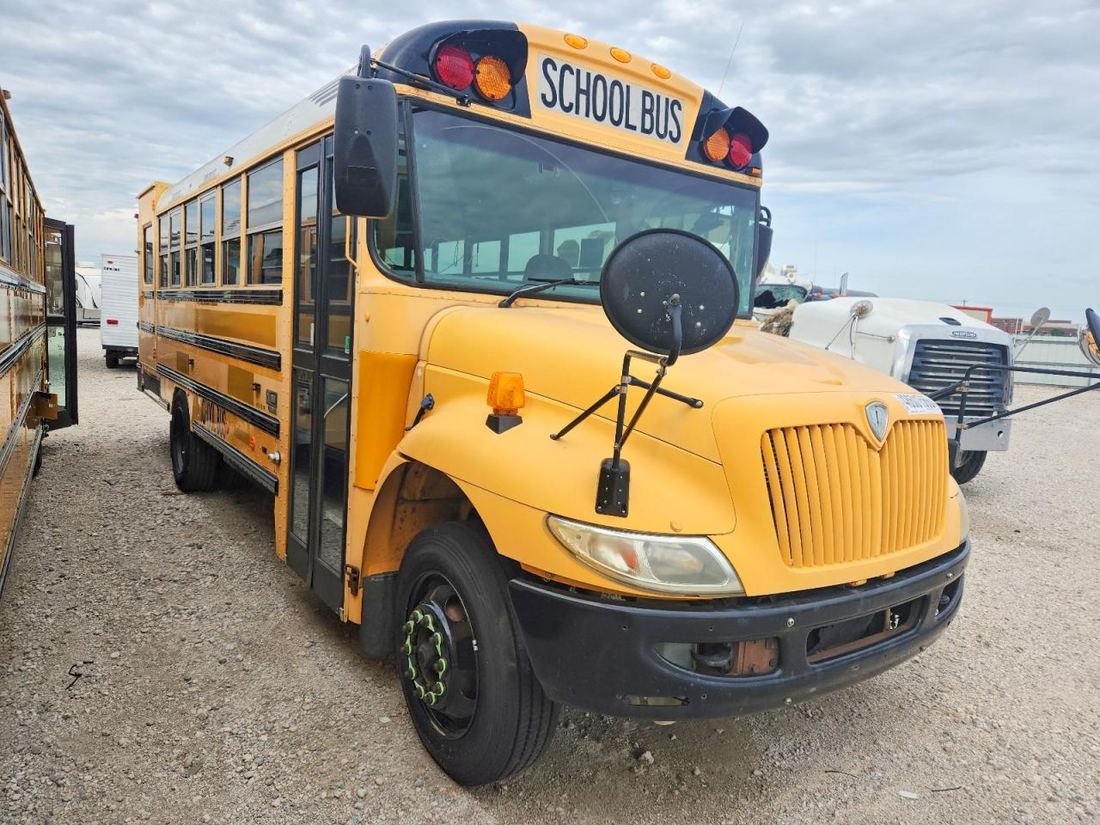 2009 IC CORPORATION CE SERIES SCHOOL