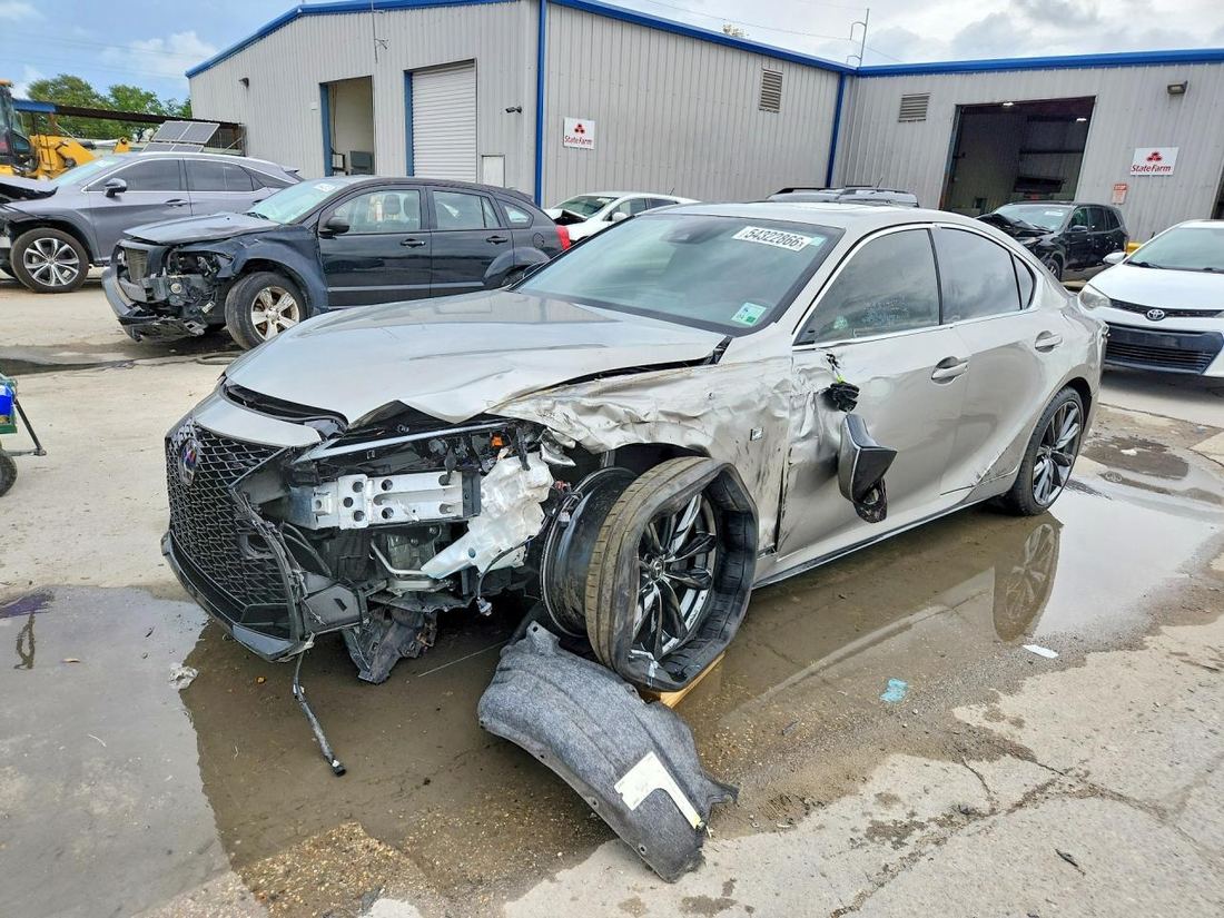 2023 LEXUS IS 350