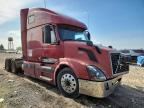 2005 VOLVO VN