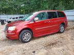 2010 CHRYSLER TOWN & COUNTRY