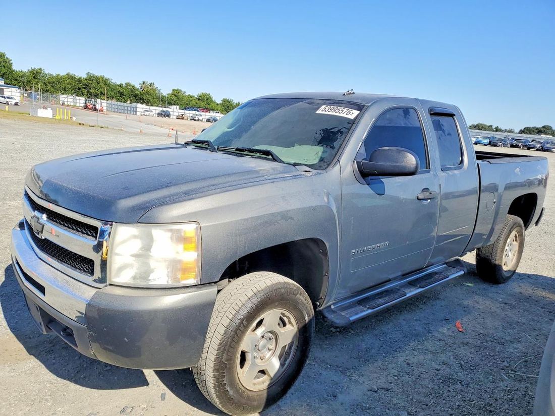 2011 CHEVROLET SILVERADO