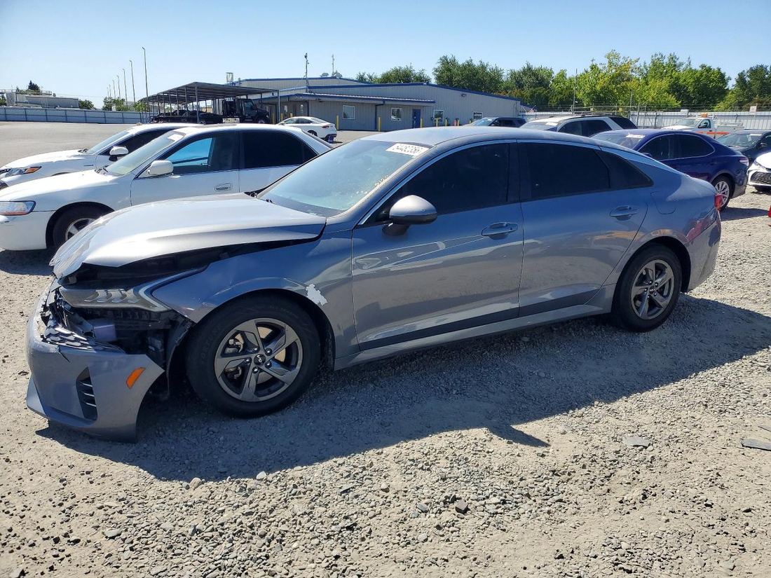 2022 KIA K5