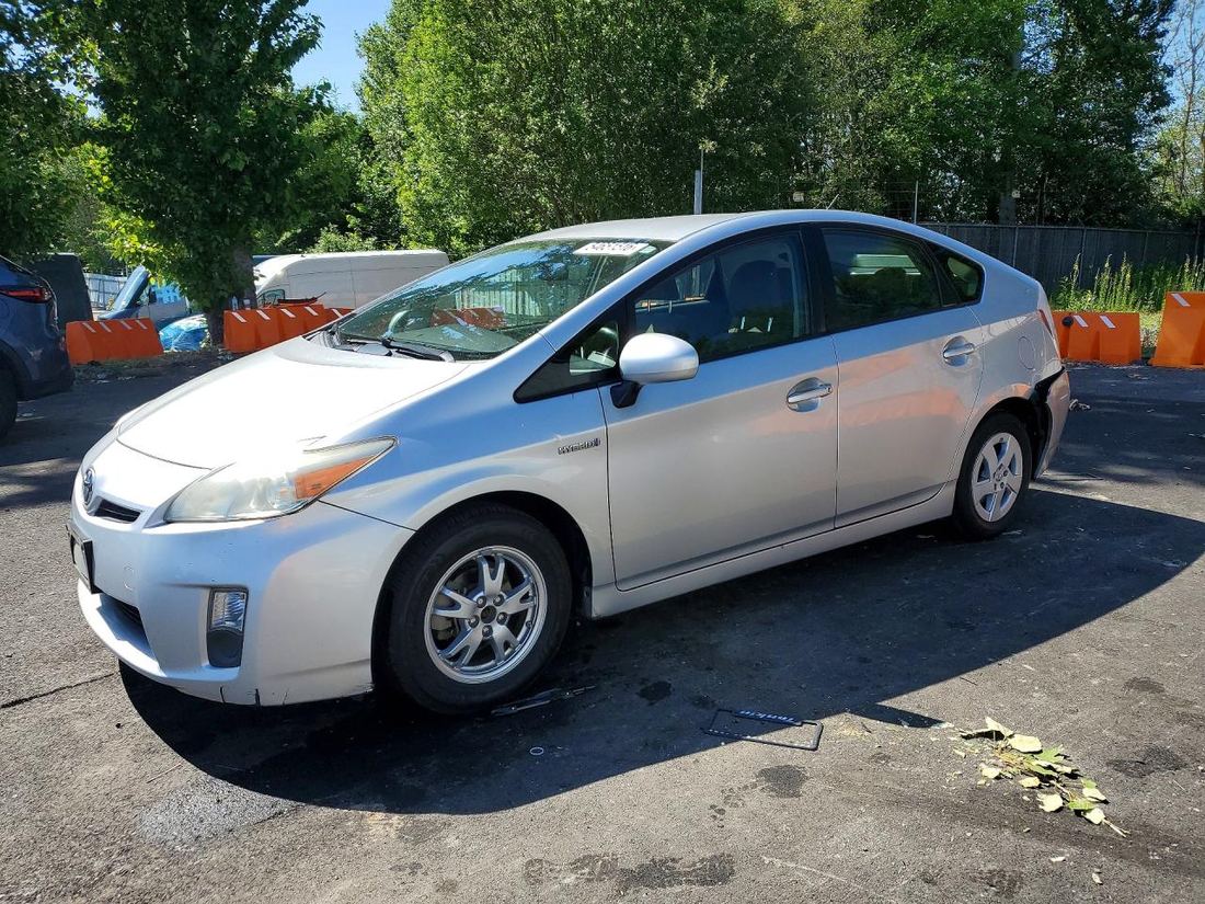 2010 TOYOTA PRIUS