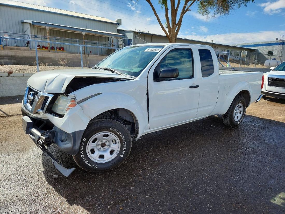 2016 NISSAN FRONTIER
