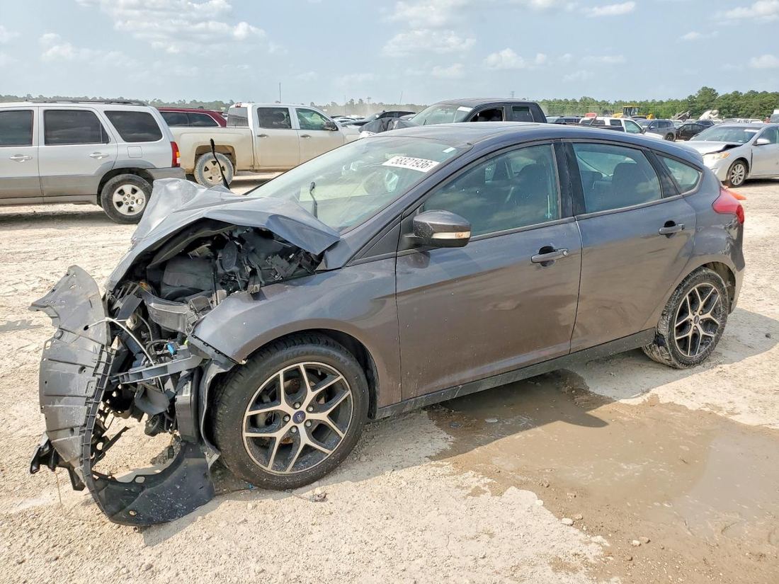 2017 FORD FOCUS