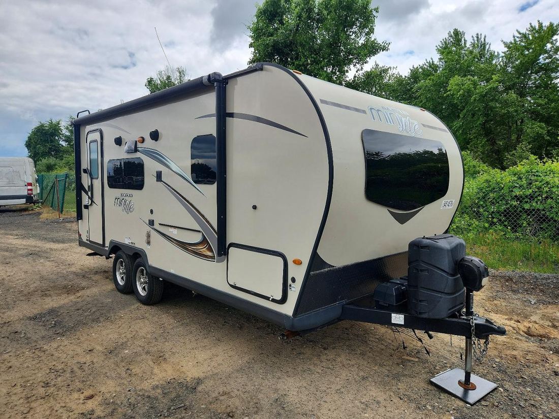 2020 ROCKWOOD MINI LITE