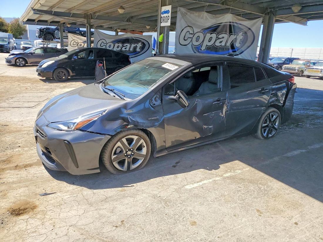 2021 TOYOTA PRIUS