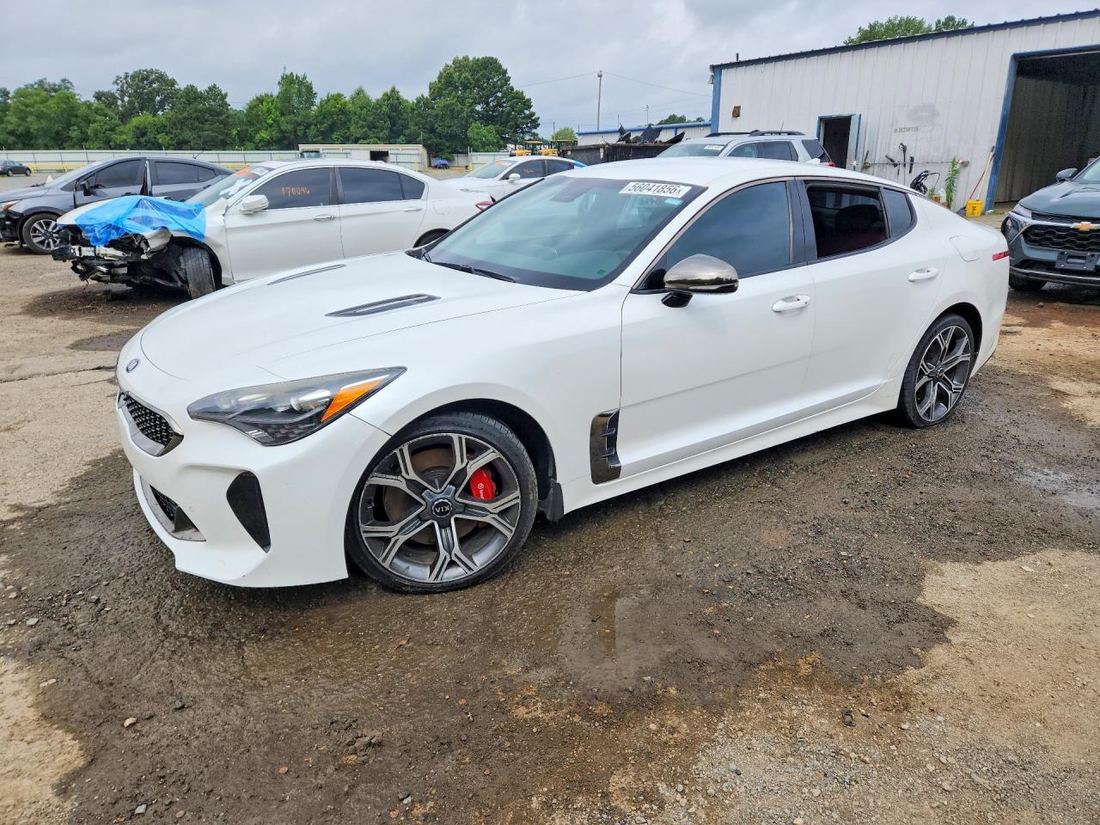 2019 KIA STINGER