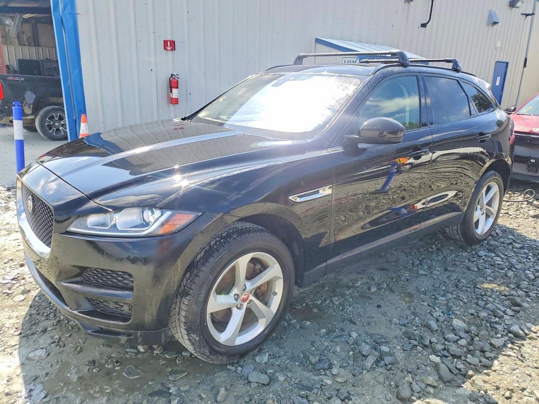 2017 JAGUAR F-PACE
