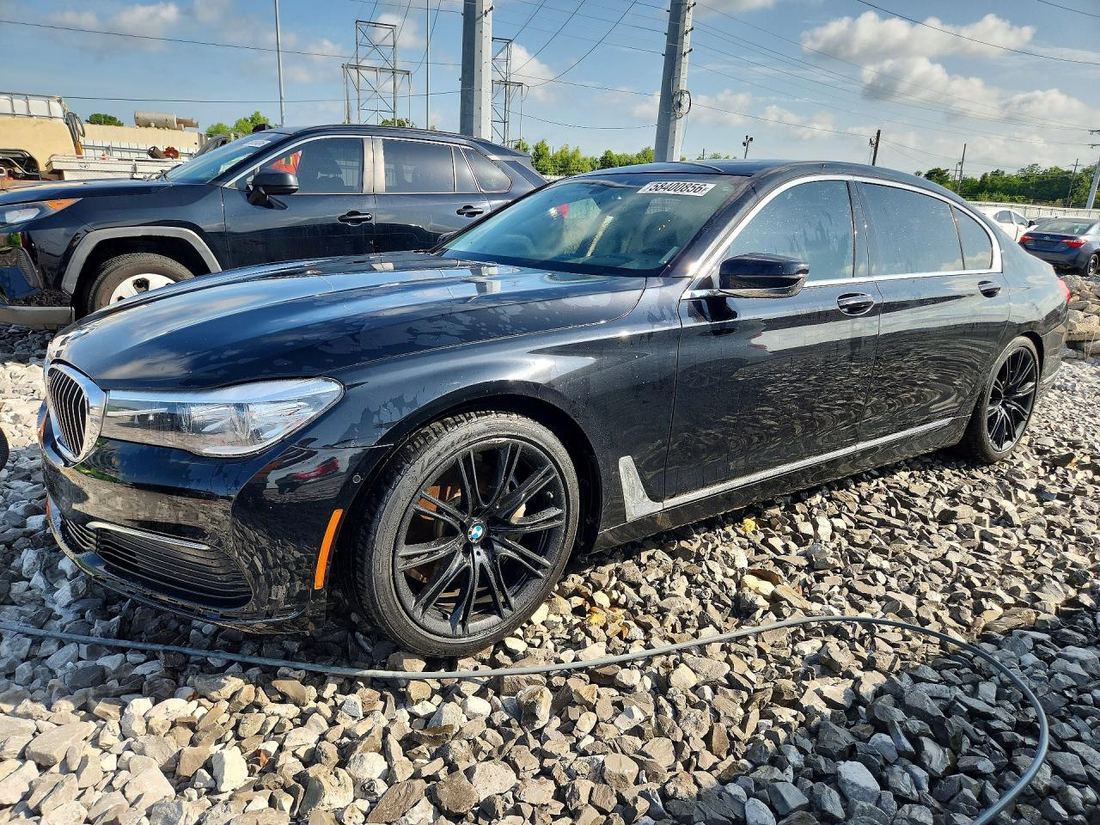 2019 BMW 740