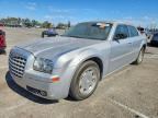 2005 CHRYSLER 300