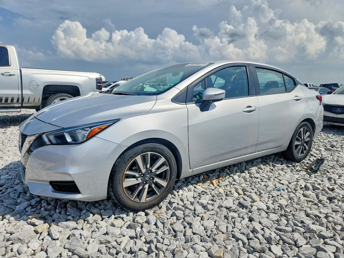 2021 NISSAN VERSA