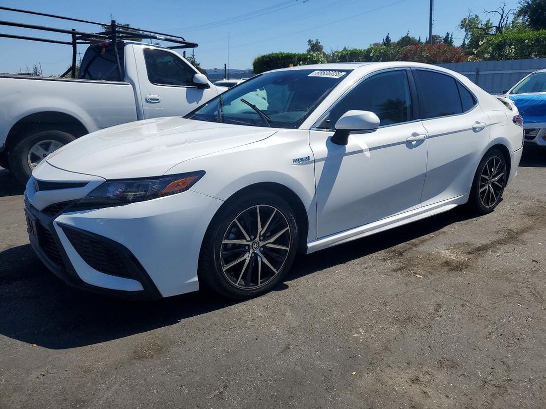 2021 TOYOTA CAMRY
