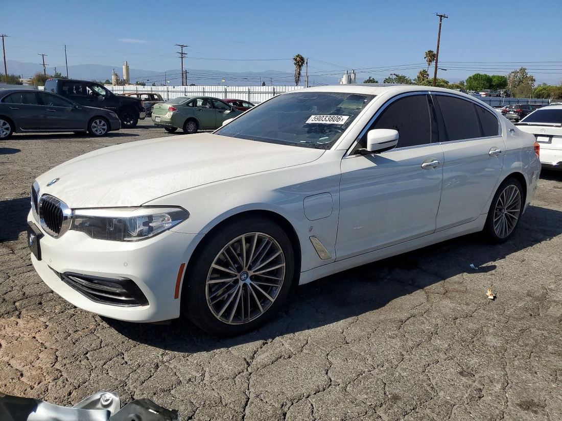 2018 BMW 530E