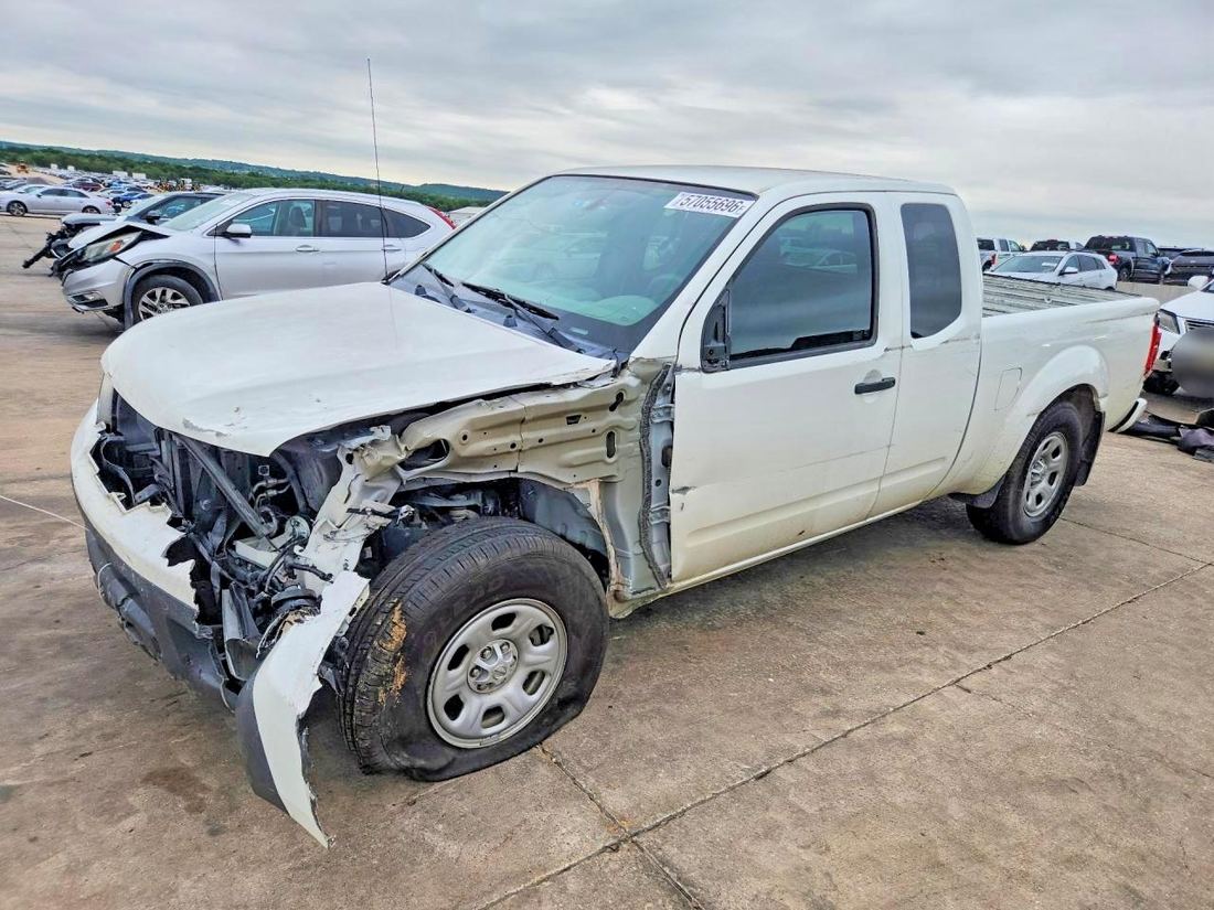 2020 NISSAN FRONTIER