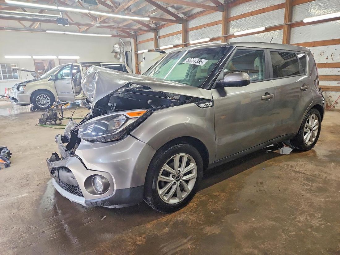 2018 KIA SOUL