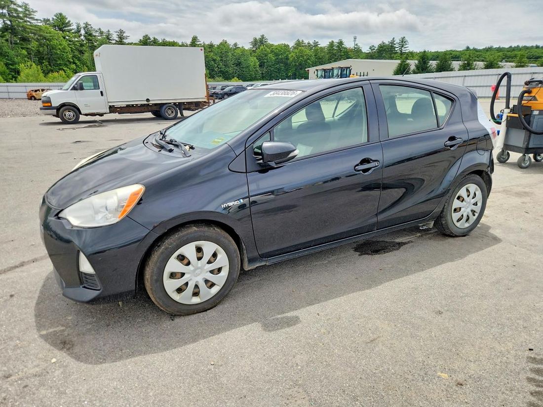 2013 TOYOTA PRIUS C