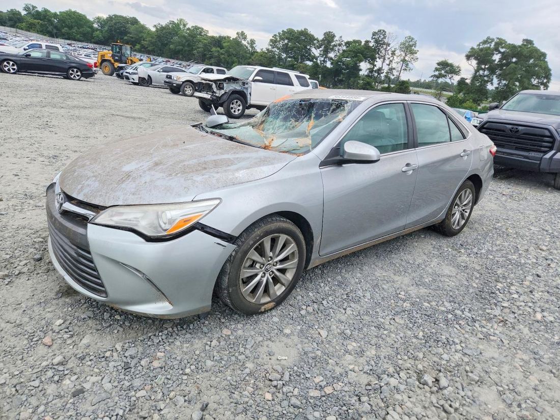 2017 TOYOTA CAMRY