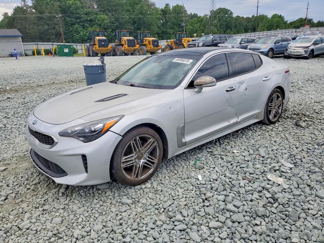 2018 KIA STINGER
