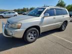 2004 TOYOTA HIGHLANDER