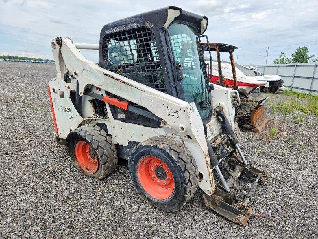 2015 BOBCAT S590
