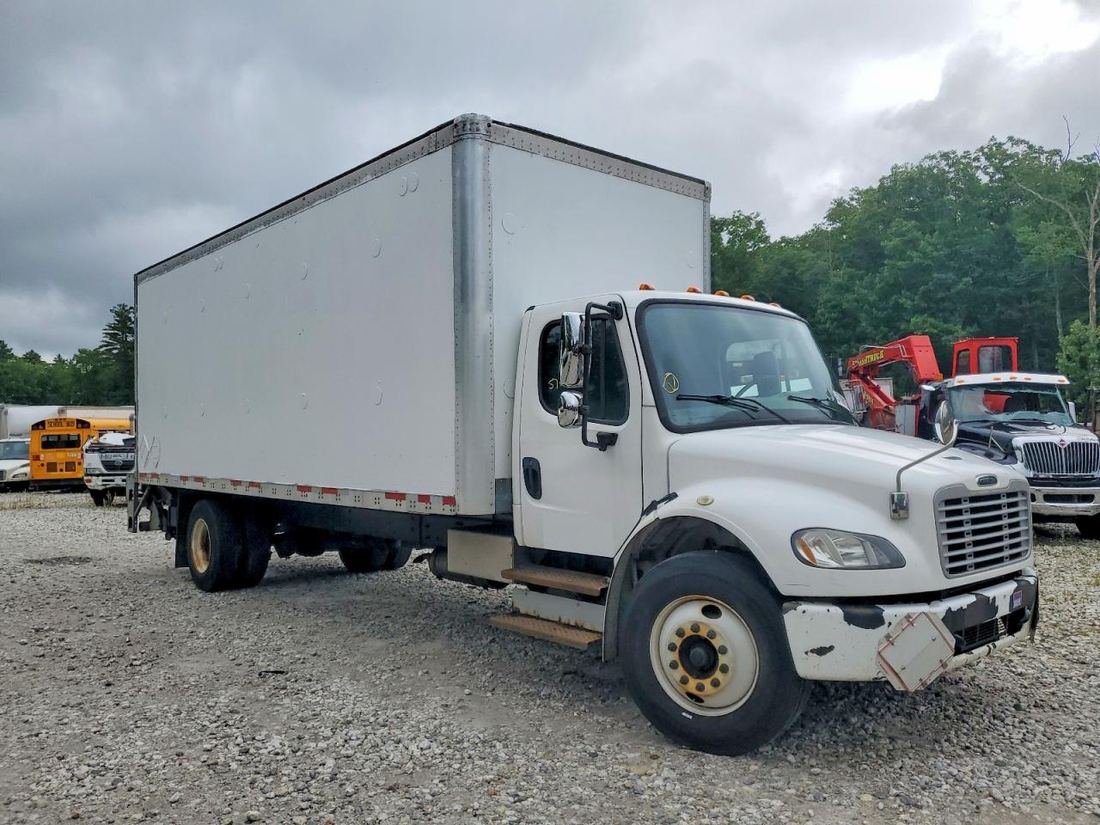 2015 FREIGHTLINER M2