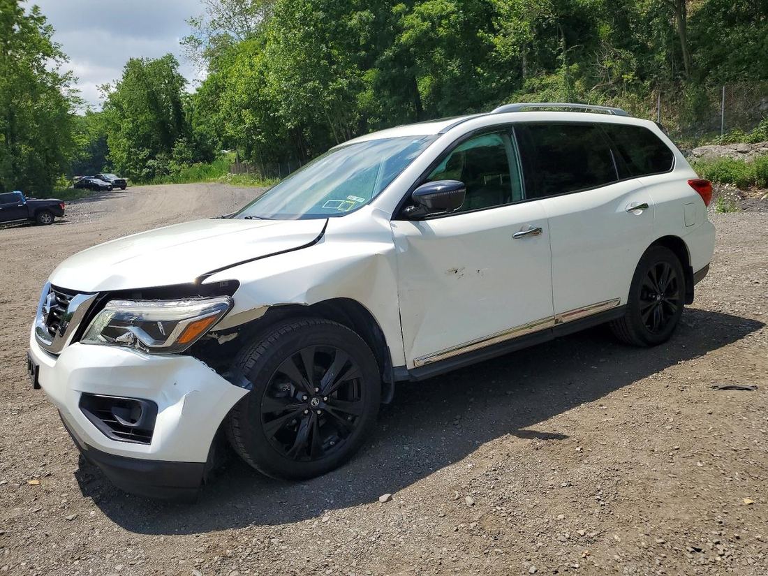 2017 NISSAN PATHFINDER