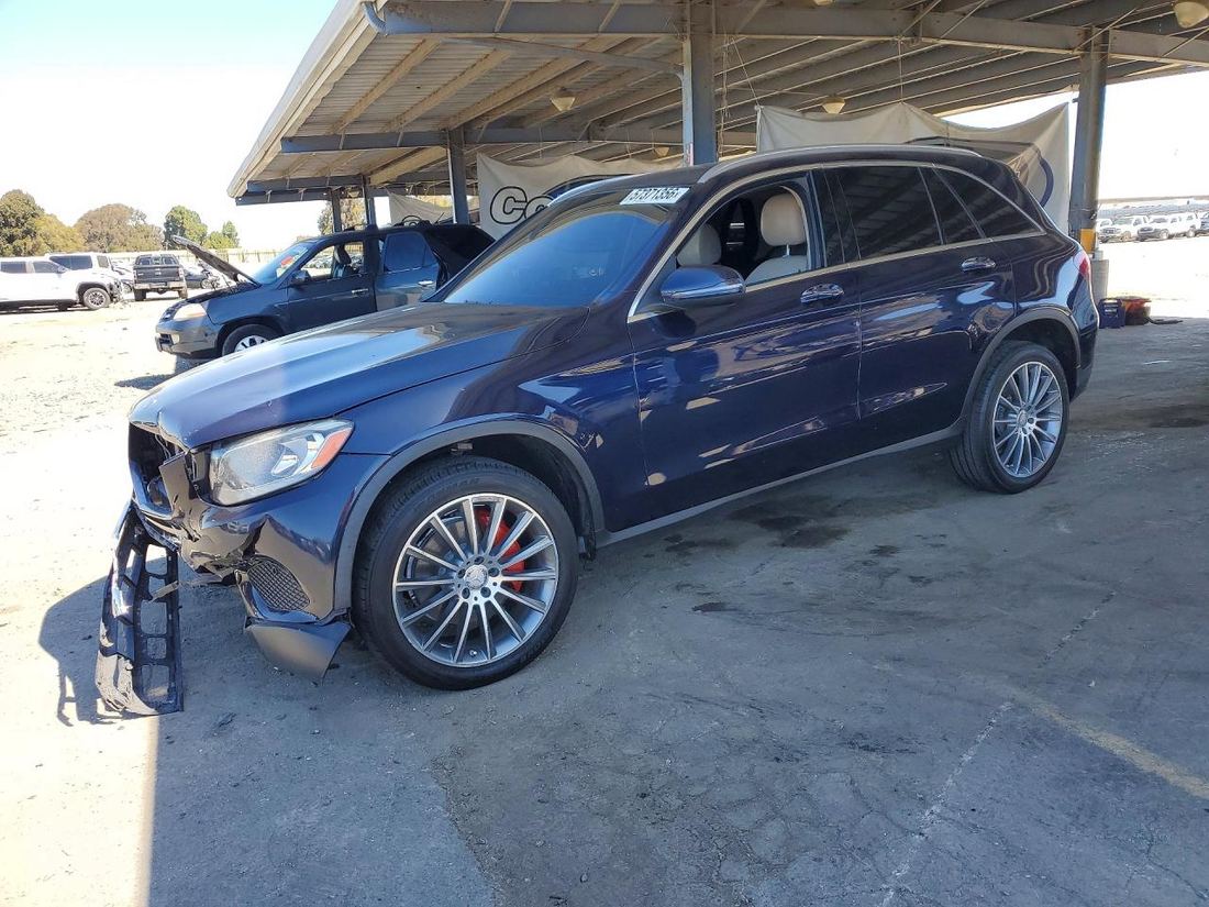 2017 MERCEDES-BENZ GLC