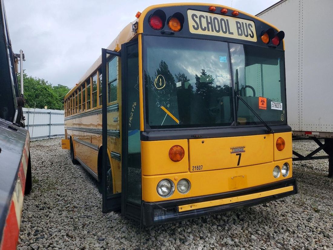 2012 THOMAS SAF-T-LINER C2